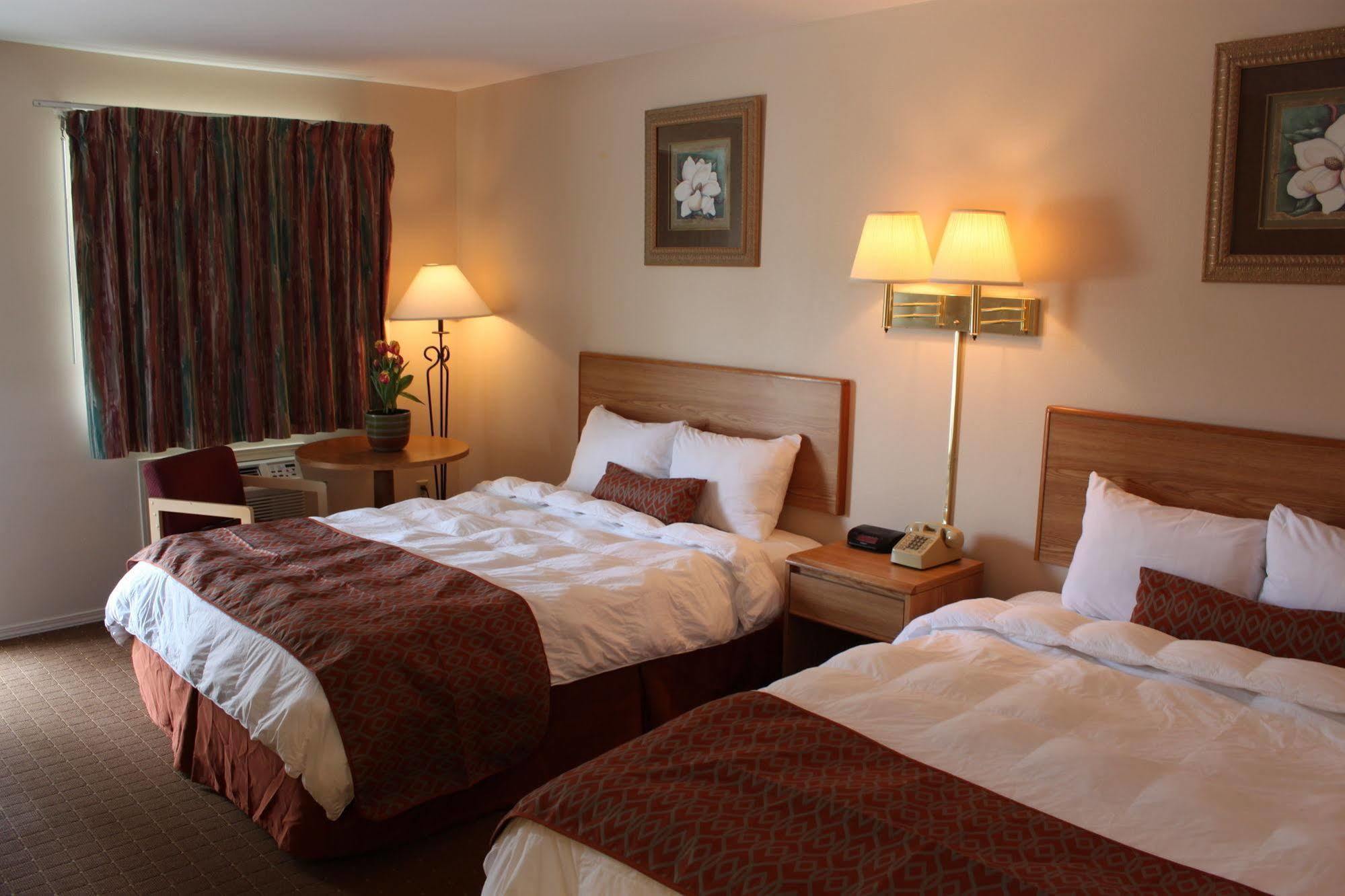 Regency Inn Eureka Springs Extérieur photo